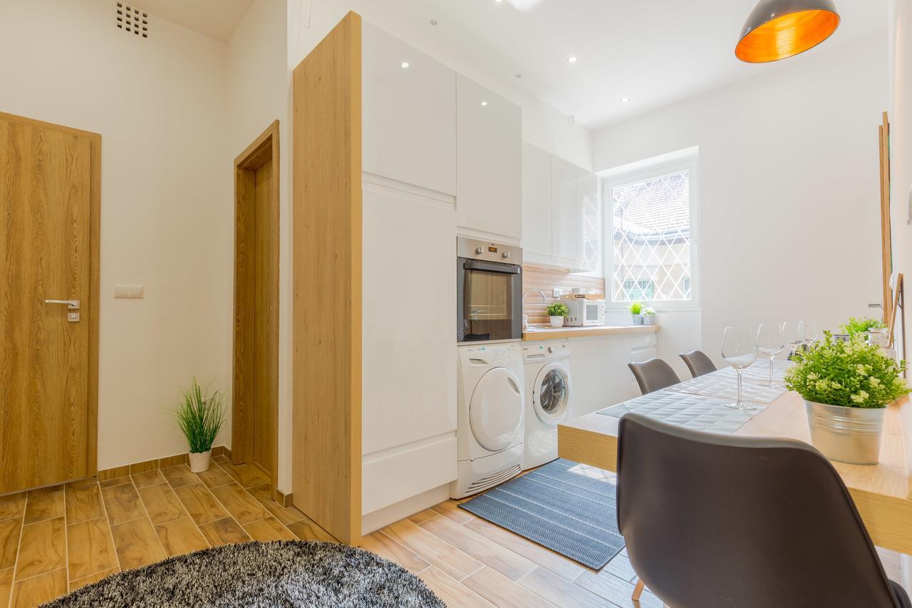 בודפשט Real Apartments Zoltan מראה חיצוני תמונה